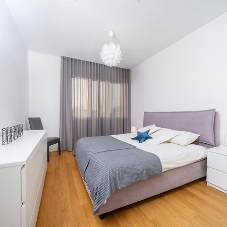 Cozy & Bright Apartment - W/ Balcony Udine Exteriér fotografie