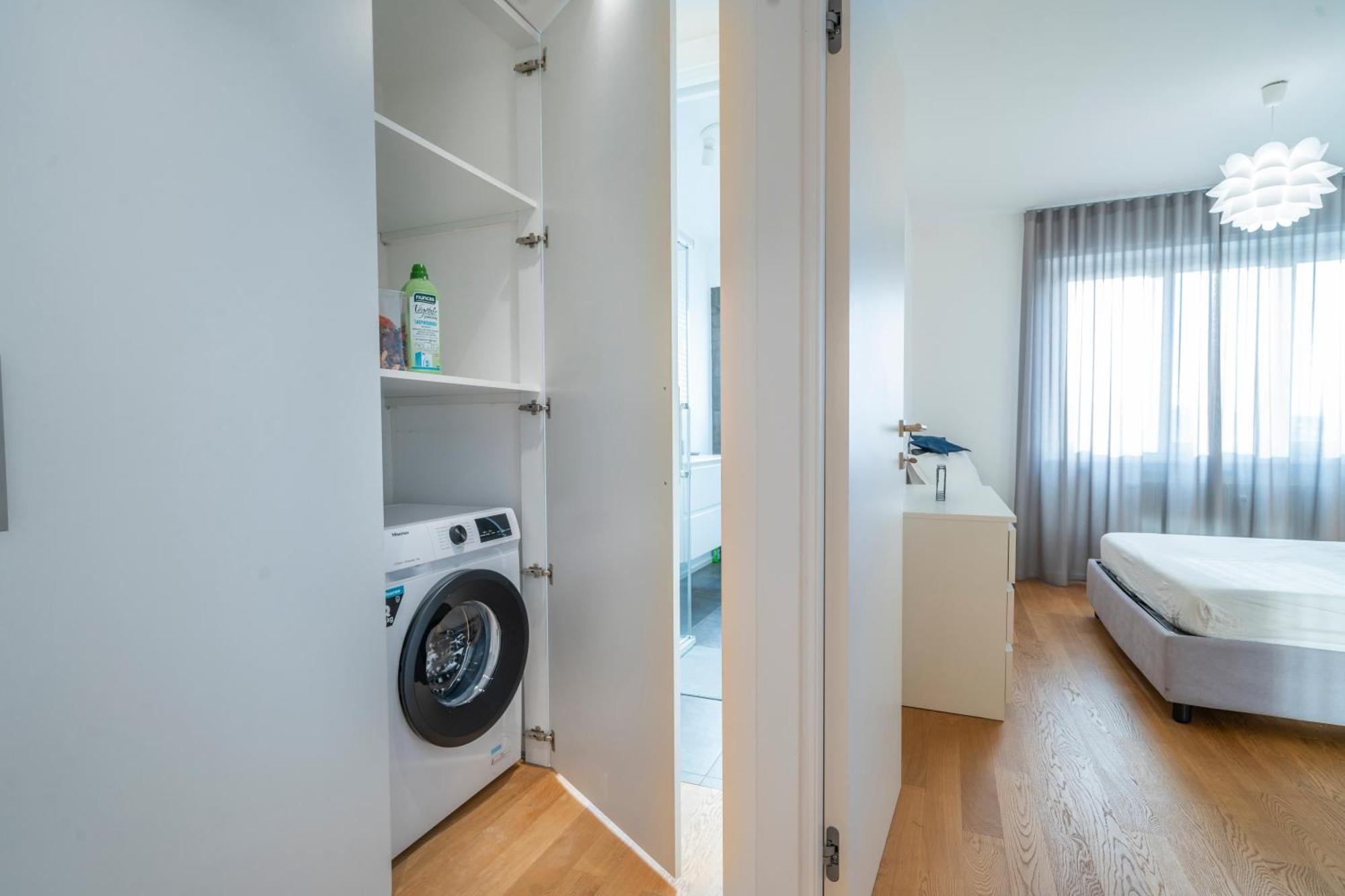 Cozy & Bright Apartment - W/ Balcony Udine Exteriér fotografie