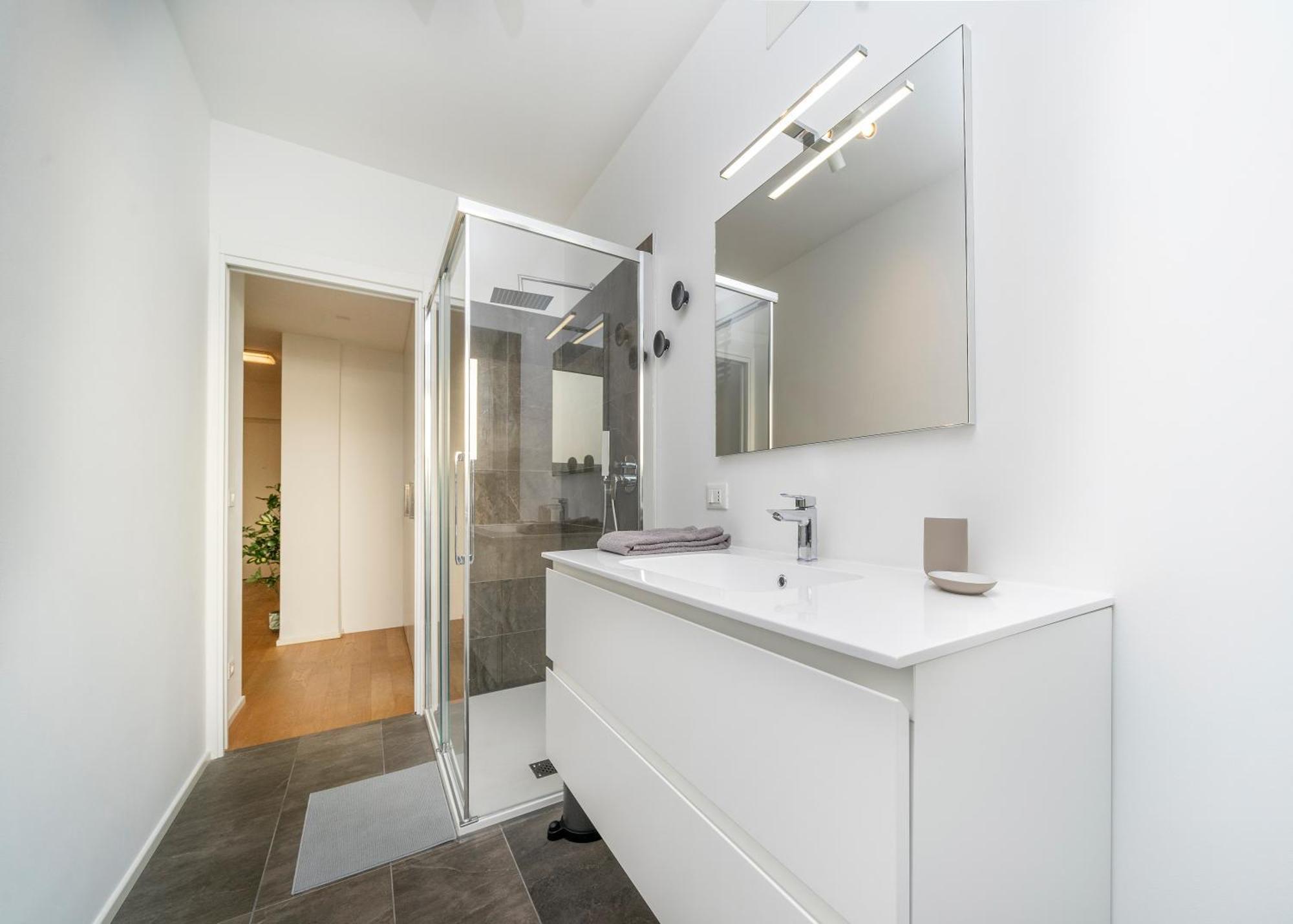 Cozy & Bright Apartment - W/ Balcony Udine Exteriér fotografie